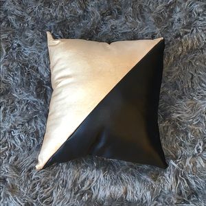 Decor Pillow